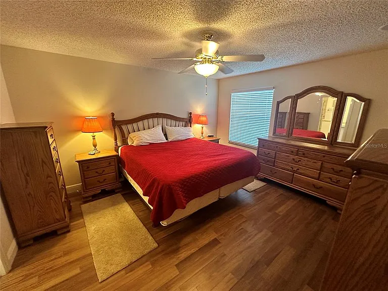 1515 Baylor Pl — Photo 10