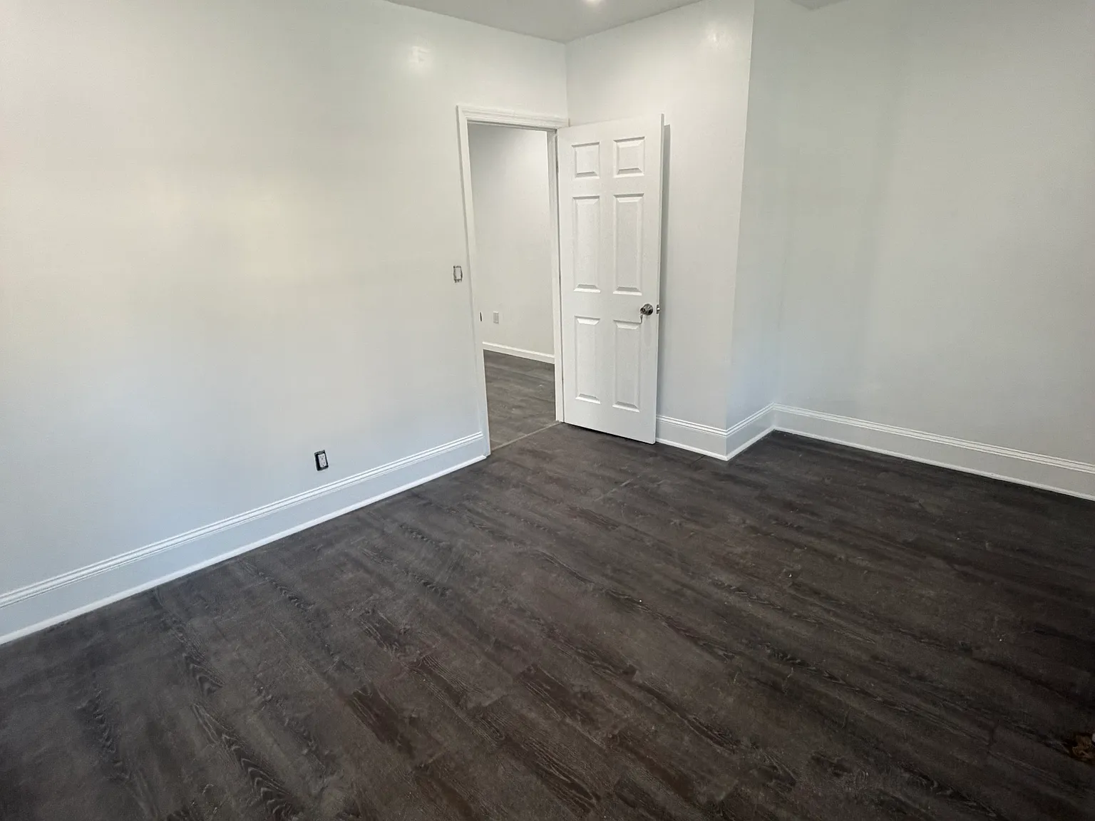 3 bed, $3,500 — Photo 2