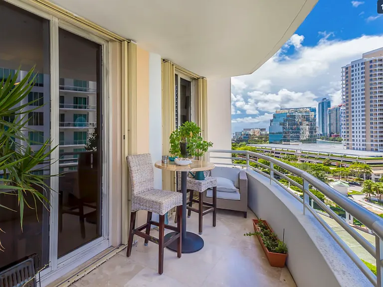 888 Brickell Key Dr #1004 — Photo 4