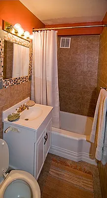 Rented by Sterling Holdings | media 25