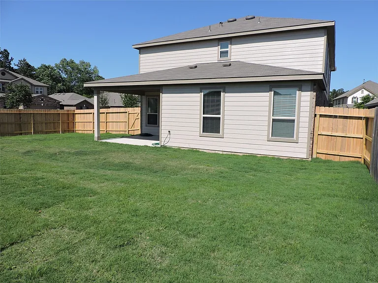 1102 Upton Ct — Photo 28