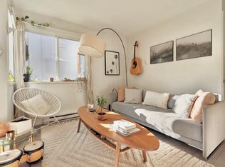 2239 W 1st Ave #304, Vancouver, BC