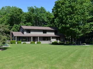 3420 Taurus Dr, Racine, WI 53406