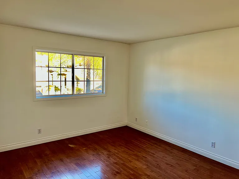 923 S Creekview Ln — Photo 25