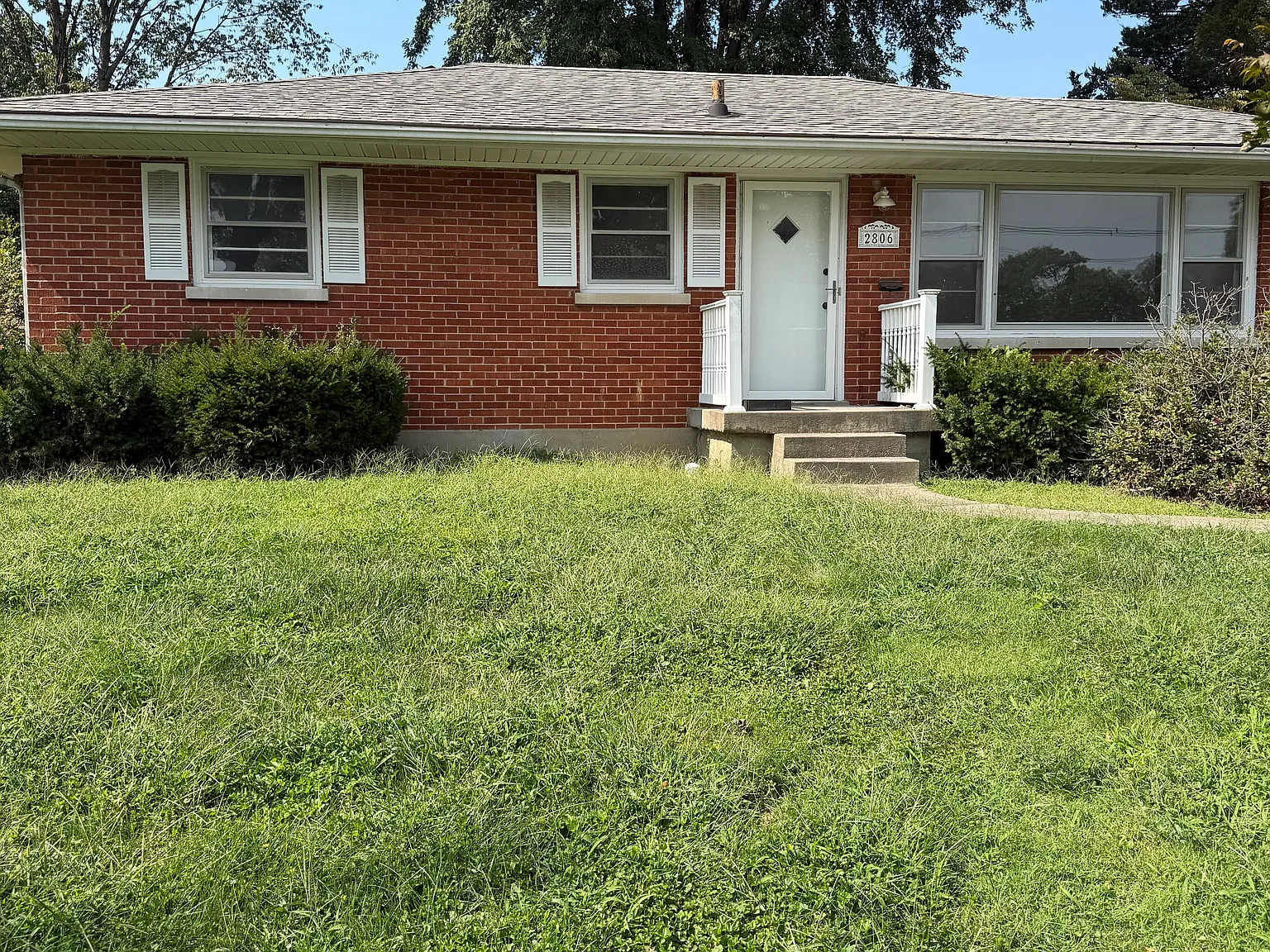 2 bed, 1000 sqft, $1,600 — Photo 1