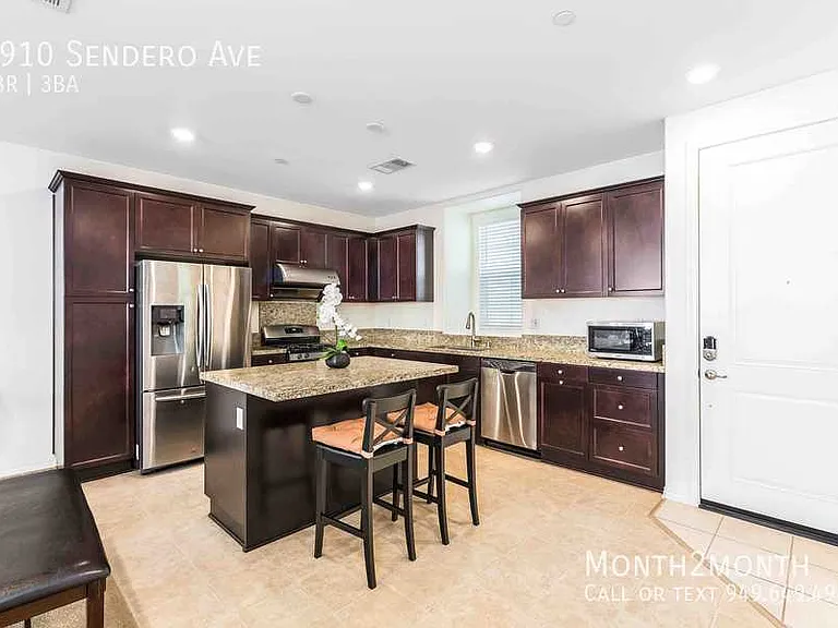 5910 Sendero Ave — Photo 5
