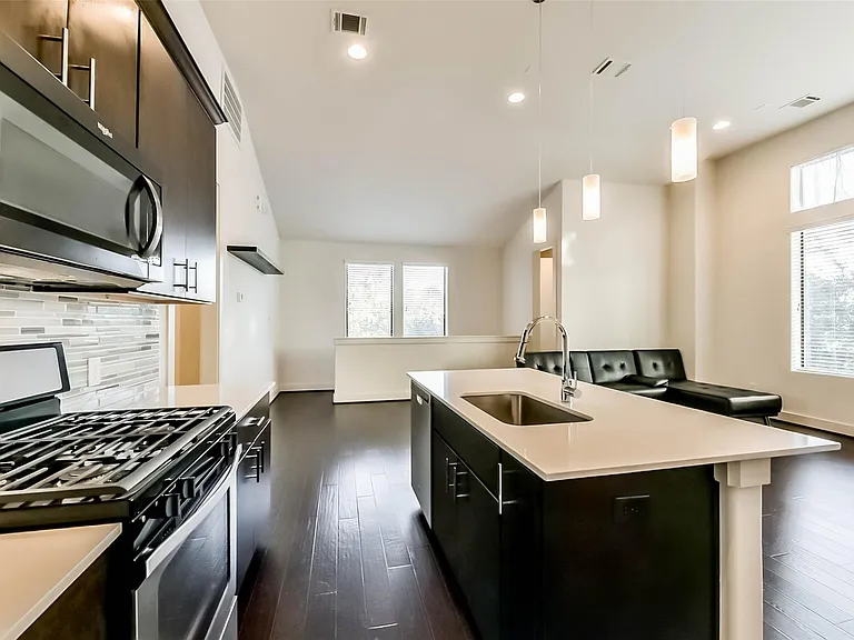 3206 N Macgregor Way #A — Photo 18