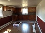 2nd image of 105 N Main St