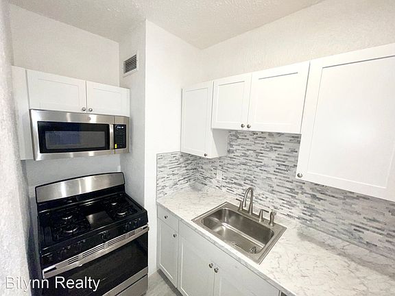 2nd image of 323 N Westland Ave #12926162