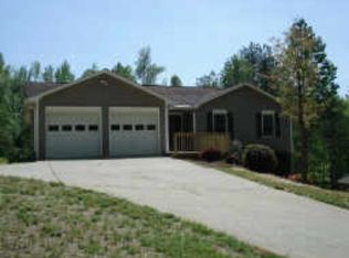 5016 Weaver Rd, Gainesville, GA 30507