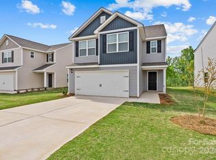 2037 Transatlantic Ave, Charlotte, NC 28215