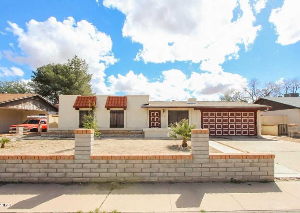 1st image of 319 E Ocotillo St