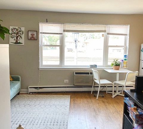 5th image of 6606 W Windsor Ave #2L