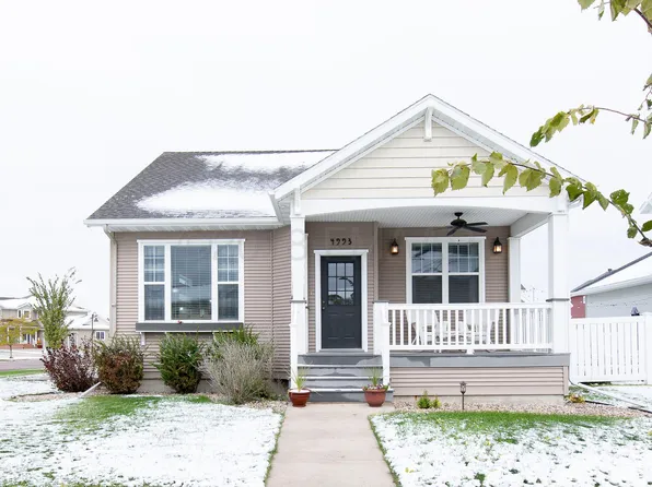 4993 39th Ave S, Fargo, ND 58104