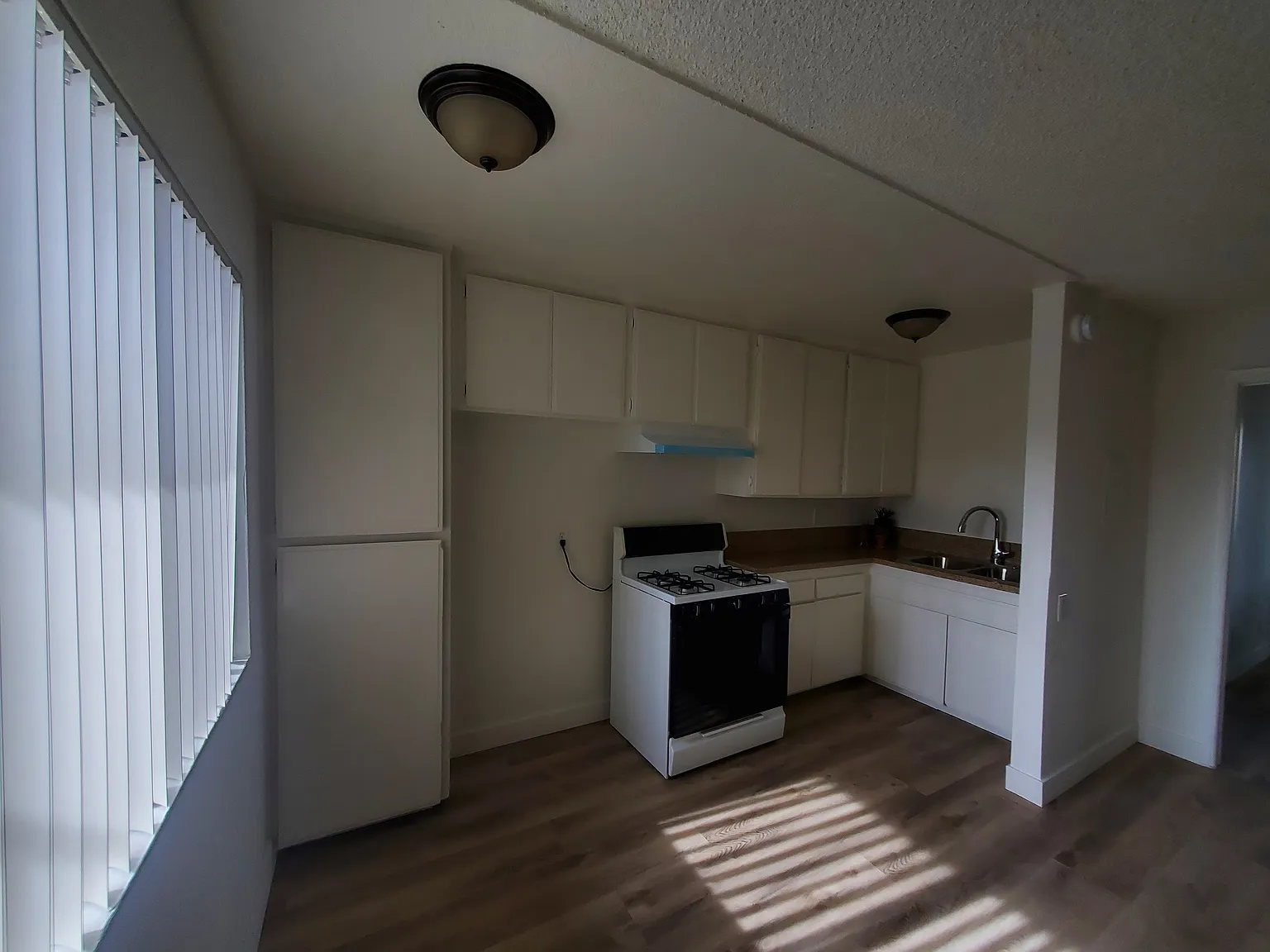 1 bed, $1,795 — Photo 2