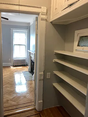 Rented by Compass | media 10