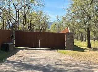505 Rock Creek Rd, Gold Hill, OR
