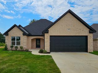 1908 Sequoia Trl, Paragould, AR 72450