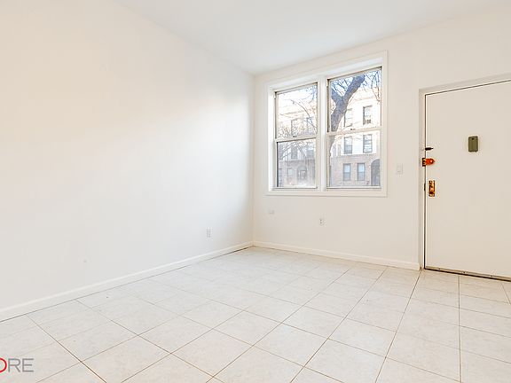5th image of 5330 Skillman Ave APT 1RR
