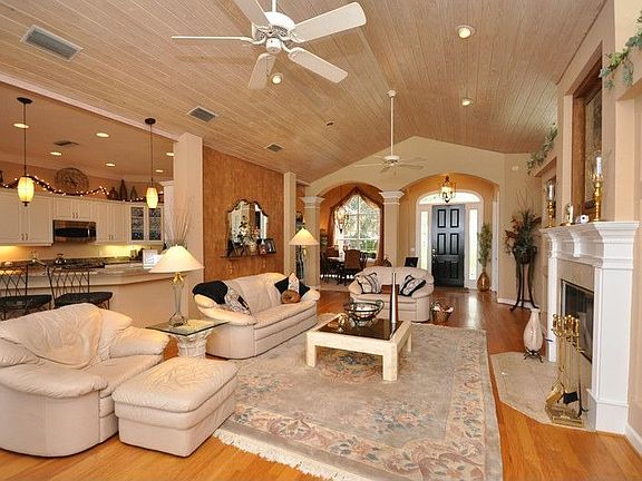 5th image of 1811 Hoffner Ave