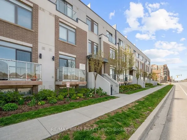 3078 6th Line #321, Oakville, ON L6M 1P8