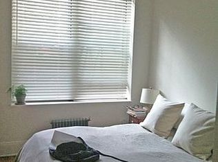159 Maujer St APT 1R, Brooklyn, NY 11206