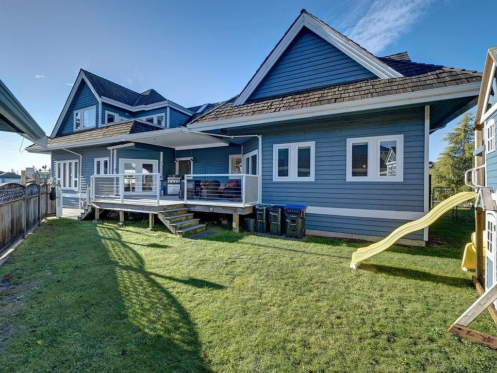 4736 Tamarack Pl, Sechelt, BC V7Z 0E8 MLS R2864780 Zillow