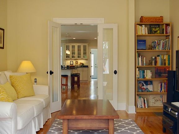 5th image of 69 Harvard St Unit 69