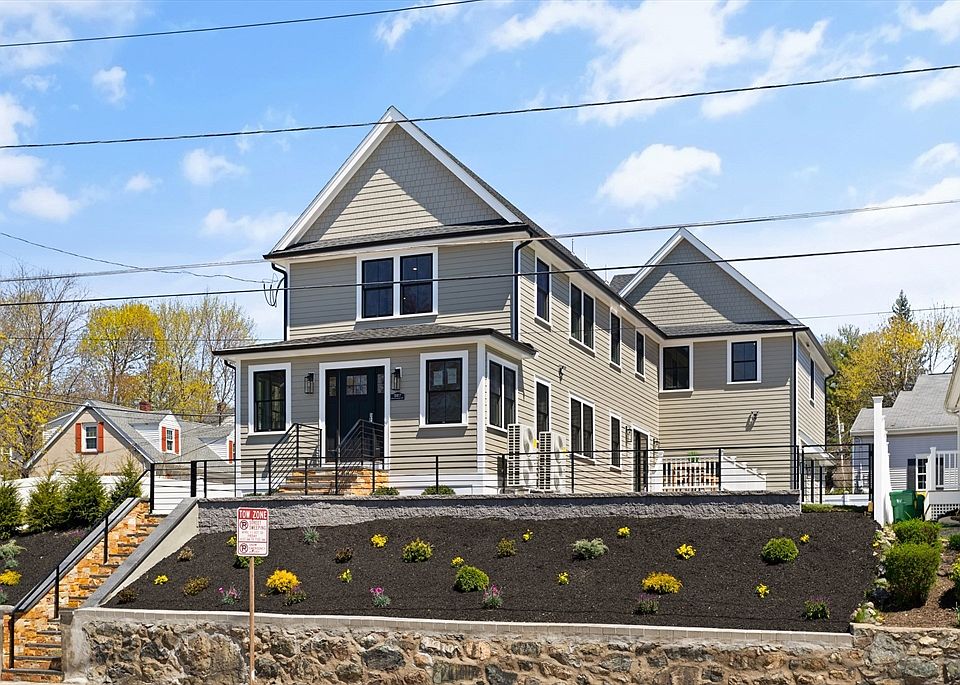 587 Winthrop St, Medford, MA 02155 MLS 73231204 Zillow
