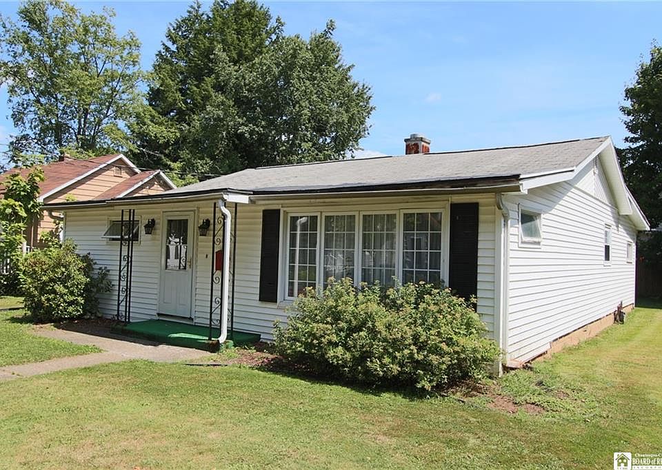 1st image of 16 Lovall Ave