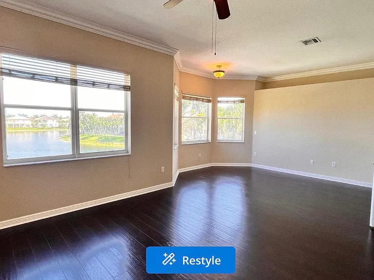 9546 Worswick Ct — Photo 5