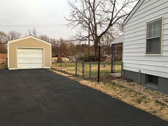 3rd image of 3236 Lynros Ct