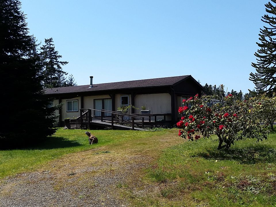 Circular driveway 