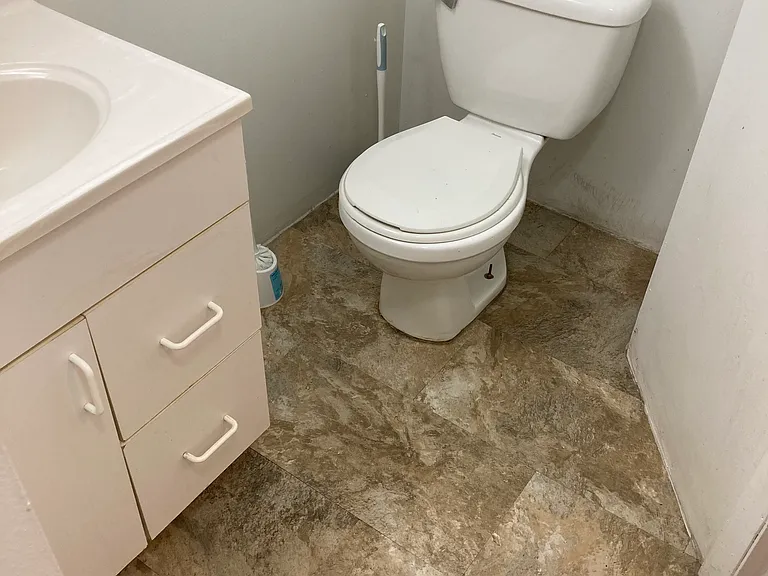 5752 Ellsworth Ave #11-C — Photo 54