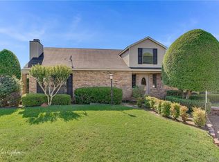 7702 Millicent Cir, Shreveport, LA 71105