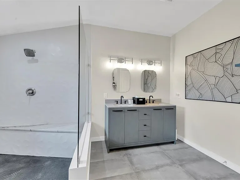 4110 Iola Dr — Photo 20