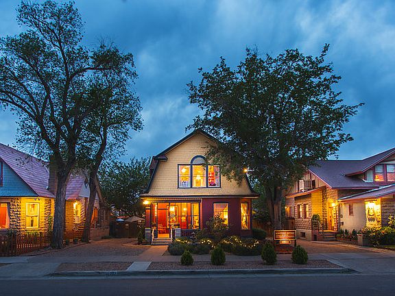 HISTORIC HOMES - The Cabinet House is located directly behind these properties.