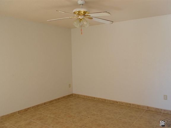 3rd image of 1644 N Nydia Ave