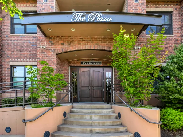 363 SW Bluff Dr #401, Bend, OR 97702