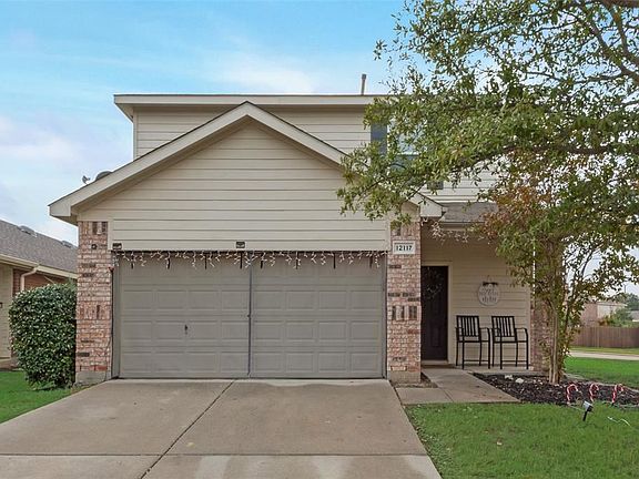 3rd image of 12117 Thicket Bend Dr