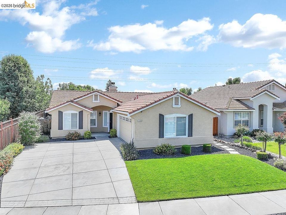 1st image of 1230 Arlington Way