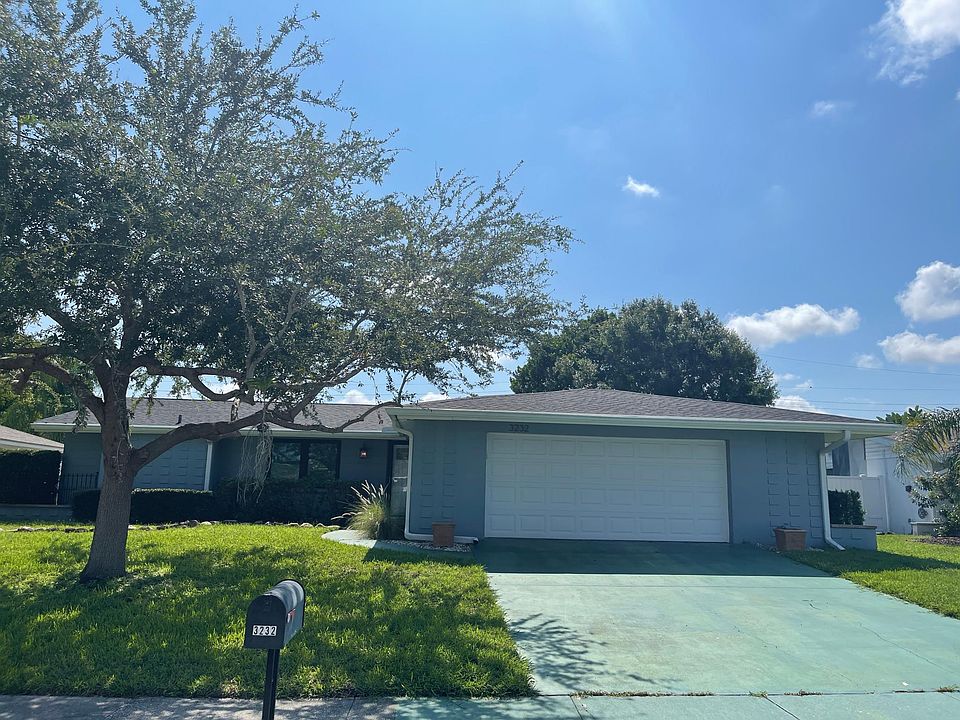 1st image of 3232 Kenmore Dr