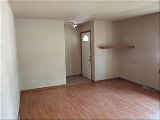 3rd image of 1902 20th Ave S