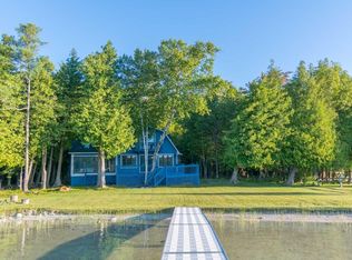 648 E Sugar Bay Ln, Cedar, MI 49621