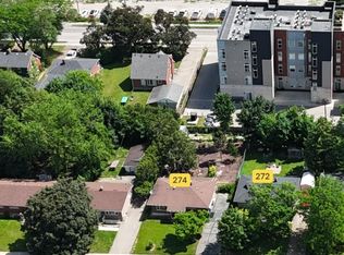 274 Sunview St, Waterloo, ON N2L 3V9