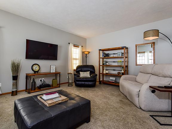 4th image of 2962 Cooks Meadow Dr NE