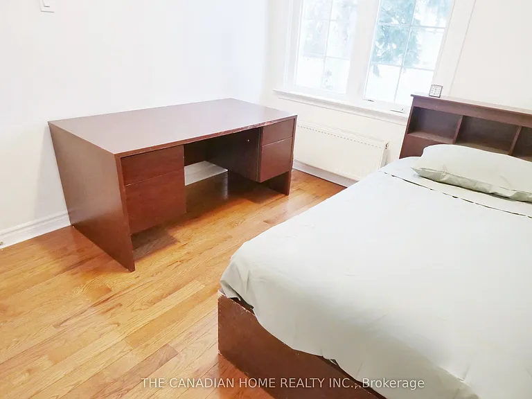 174 Patricia Ave — Photo 4