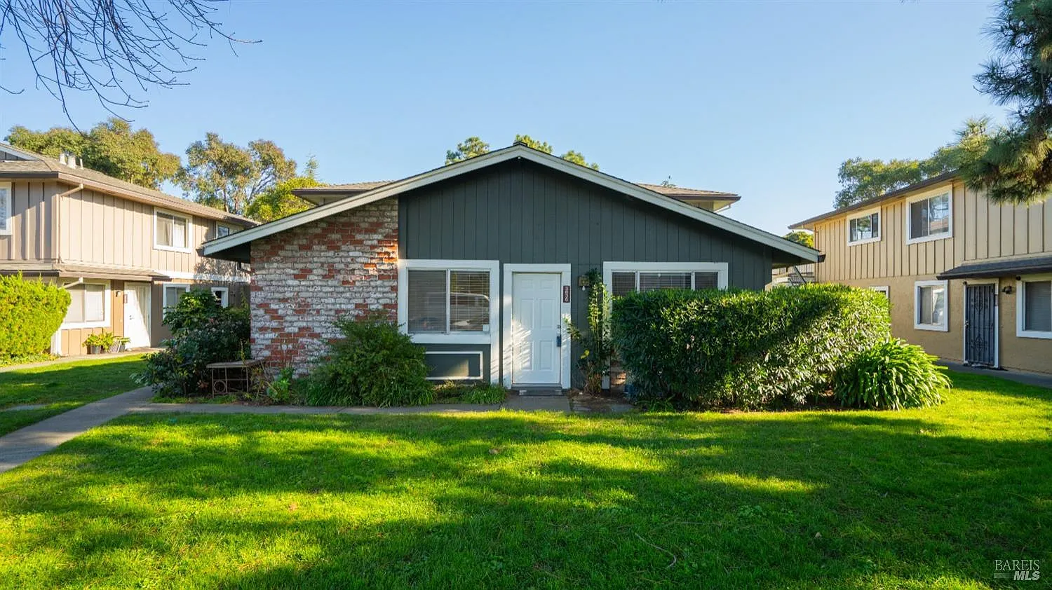 3636 Kerner Boulevard photo 1