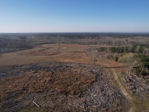 711 Cade Rd., Lake City, SC 29560