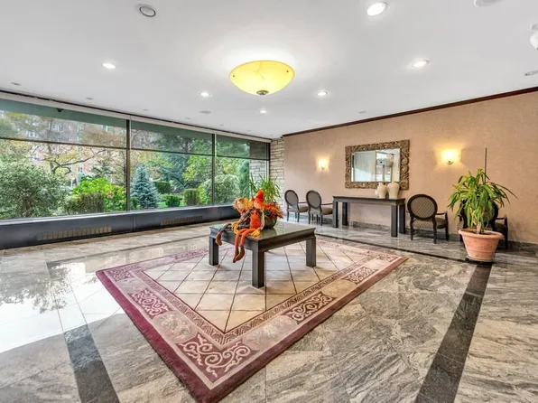 111-20 73rd Avenue image 21 of 22